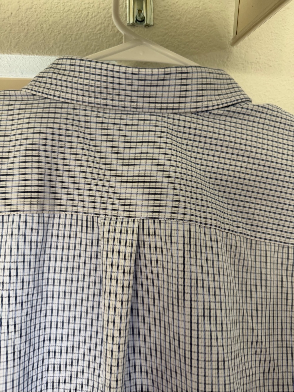 Chaps Men's Regular Fit Blue & White Check Dress Shirt L - Picture 6 of 6